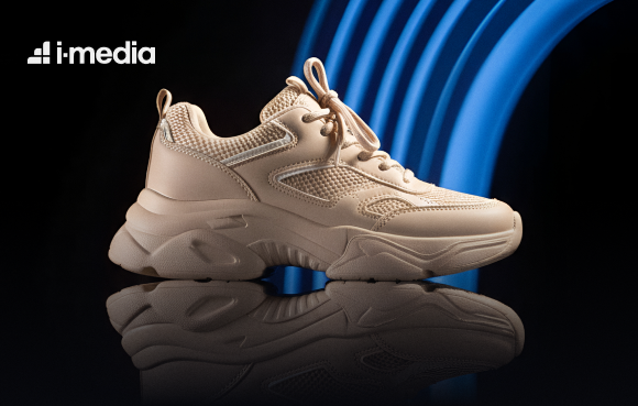 /blog/stati-i-analitika/kak-otkaz-ot-brendovykh-kampaniy-stoil-obuvnomu-brendu-2-6-mln-rubley/