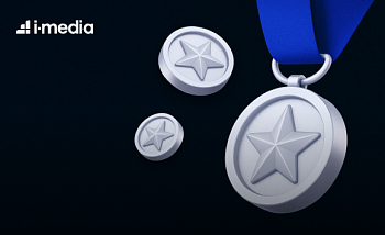 /blog/istoriya-uspekha/i-media-zanyalo-vtoroe-mesto-v-ecom-awards-2025/